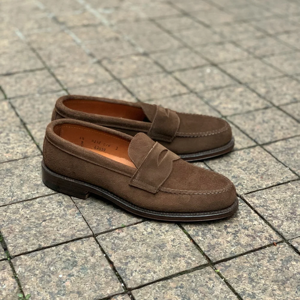 Alden 6245F 7D suède brown 6245F Unlined Leisure Handsewn Penny Loafer LHS (Dark Brown